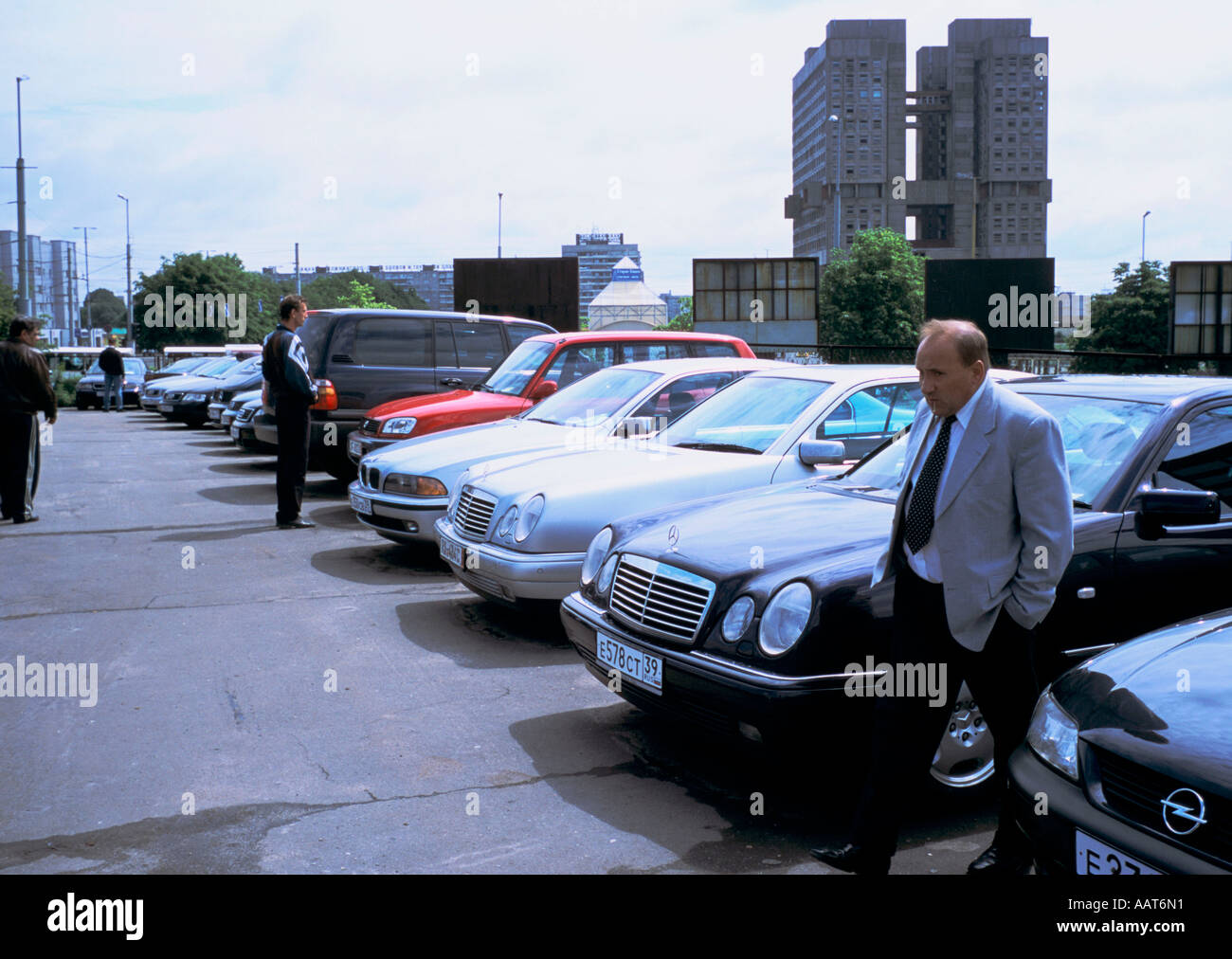 Kaliningrad im Hintergrund, die die kommunistische Partei, die Gebäude noch nie verwendet worden ist Stockfoto