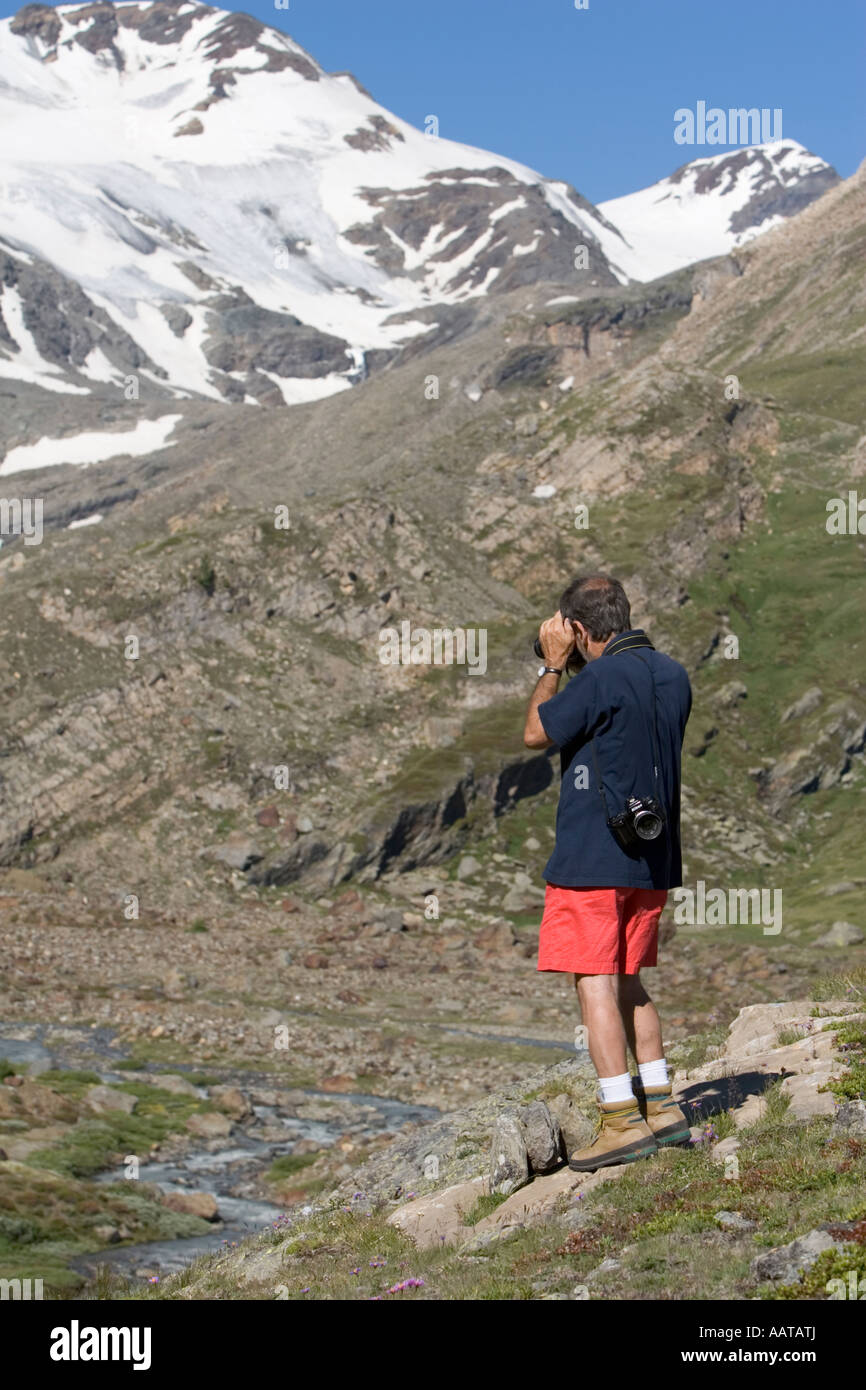 Gianni Bodini, Fotograf, Dreharbeiten in Val Martello, Alto Adige, Italien Stockfoto