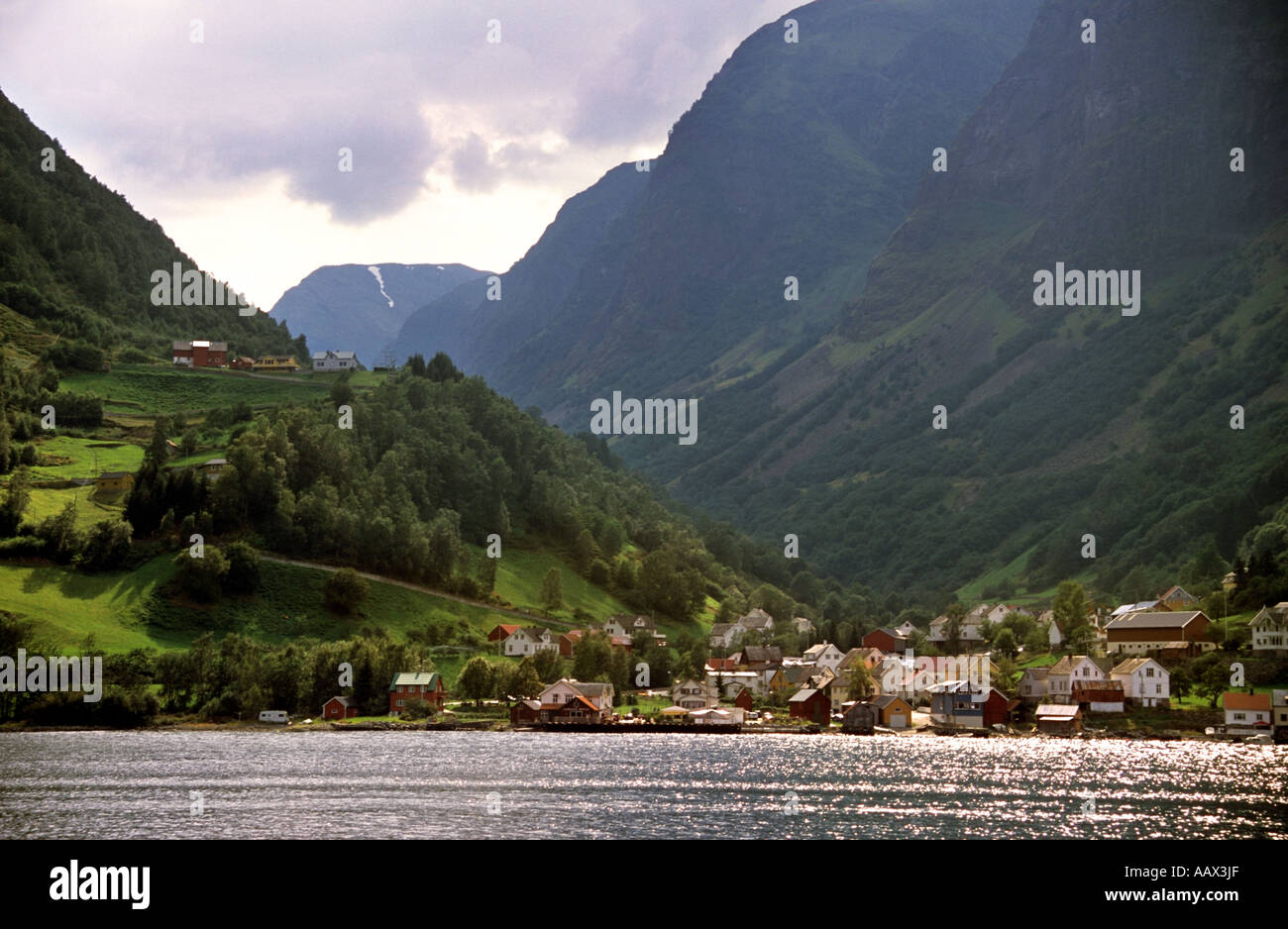 Fjord in der Nähe von Bam, Norwegen. Stockfoto