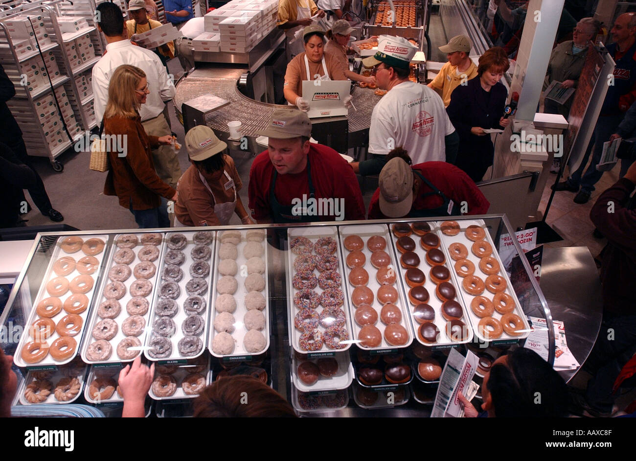 Feierliche Eröffnung des Krispy Kreme Doughnuts Stockfoto