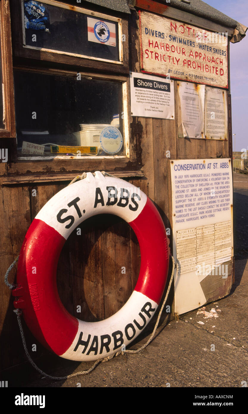 Hafen-Meister-Hütte am St. Abbs Hafen an der Küste von Berwickshire schottischen Grenzen Scotland UK Stockfoto