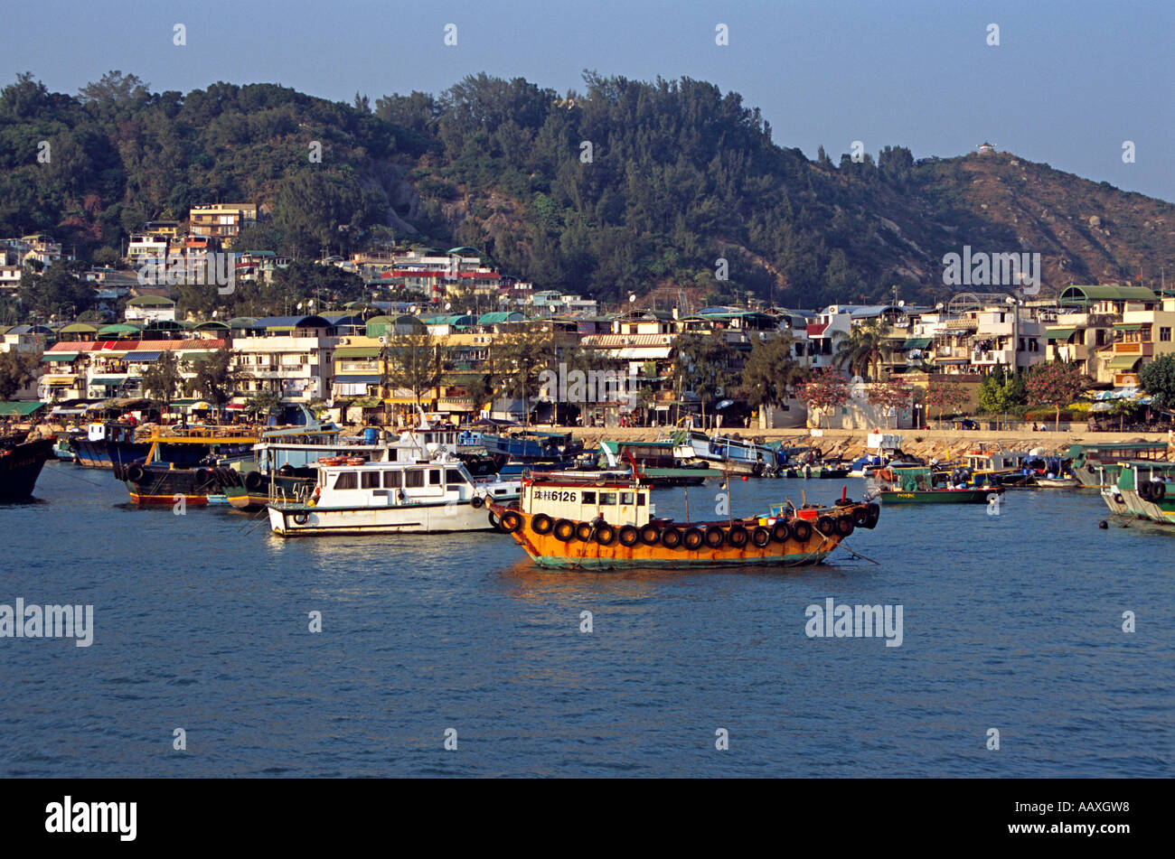 Hafen, Cheung Chau Insel, Hong Kong, China. Abendlicht Stockfoto