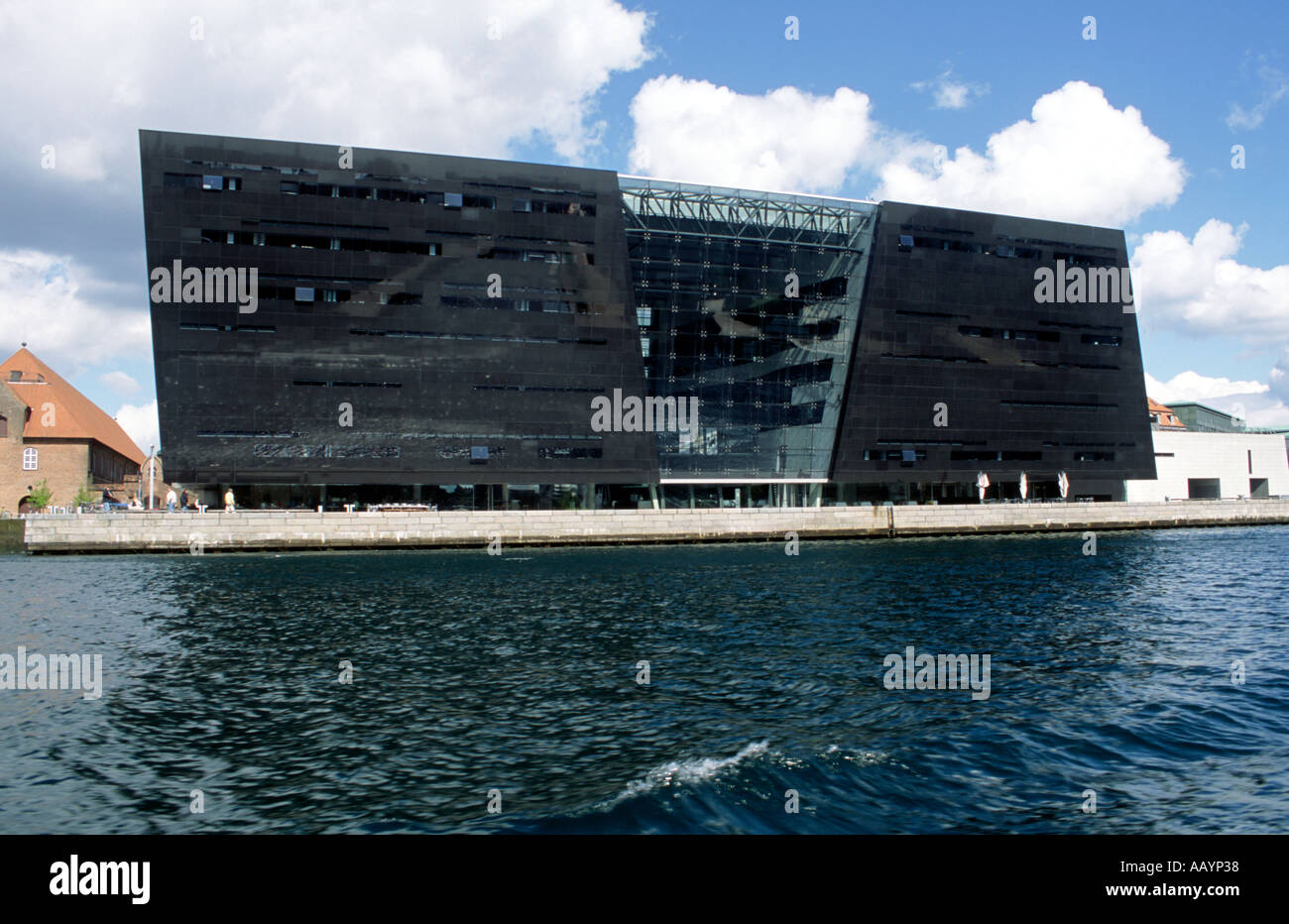 Der königlichen Bibliothek auch genannt The Black Diamond Christen Brygge in Kopenhagen Dänemark Stockfoto