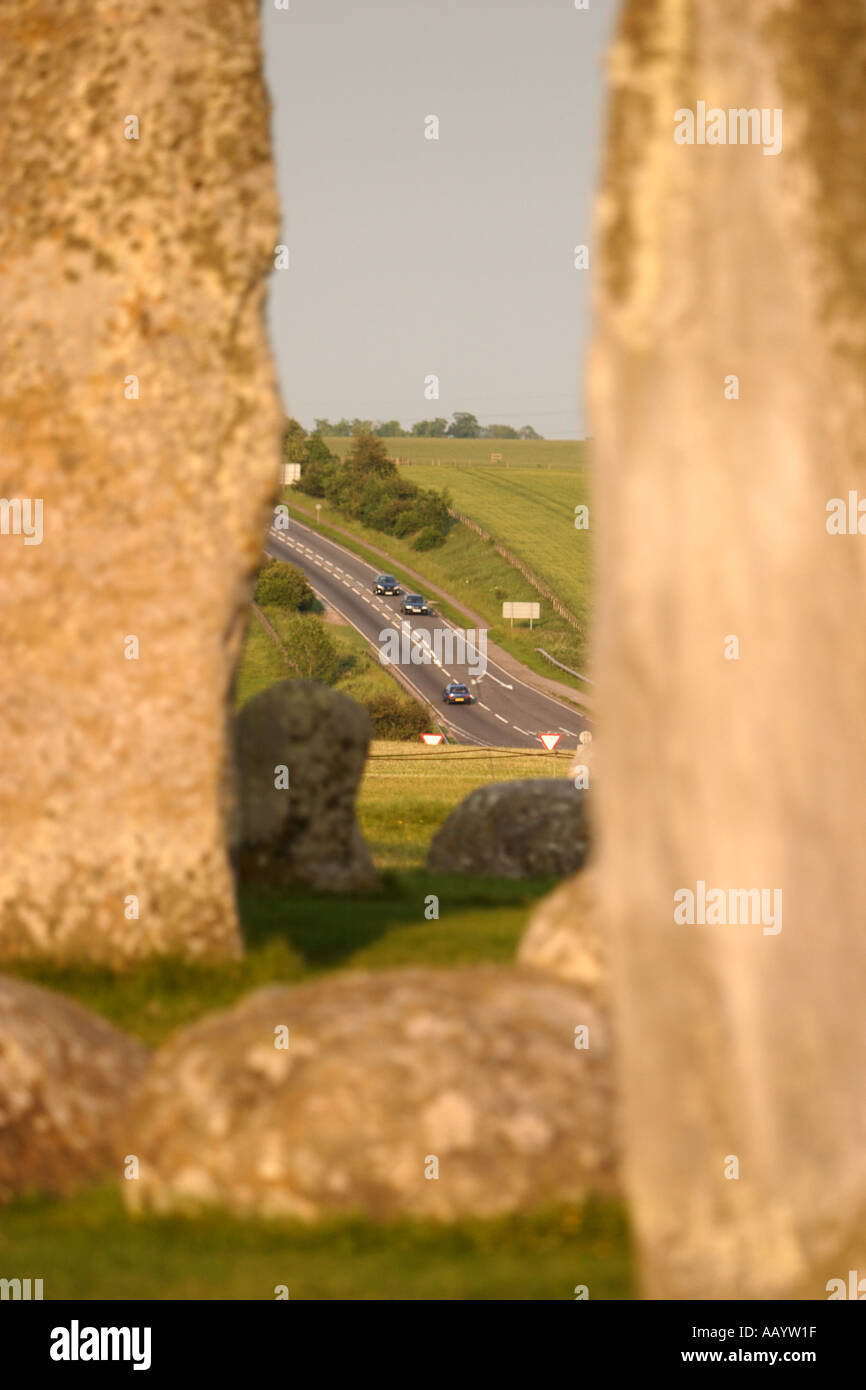 Stonehenge und Hauptstraßen A303 A360 aus der Ansicht entfernt und mit Straßentunnel umgangen werden Stockfoto