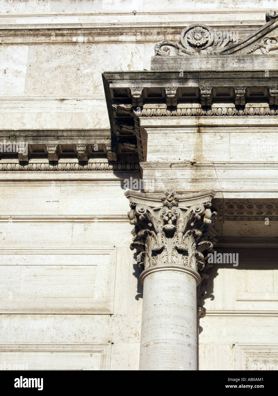 Fassade von San Salvatore in Lauro Kirche in Rom, Italien Stockfoto