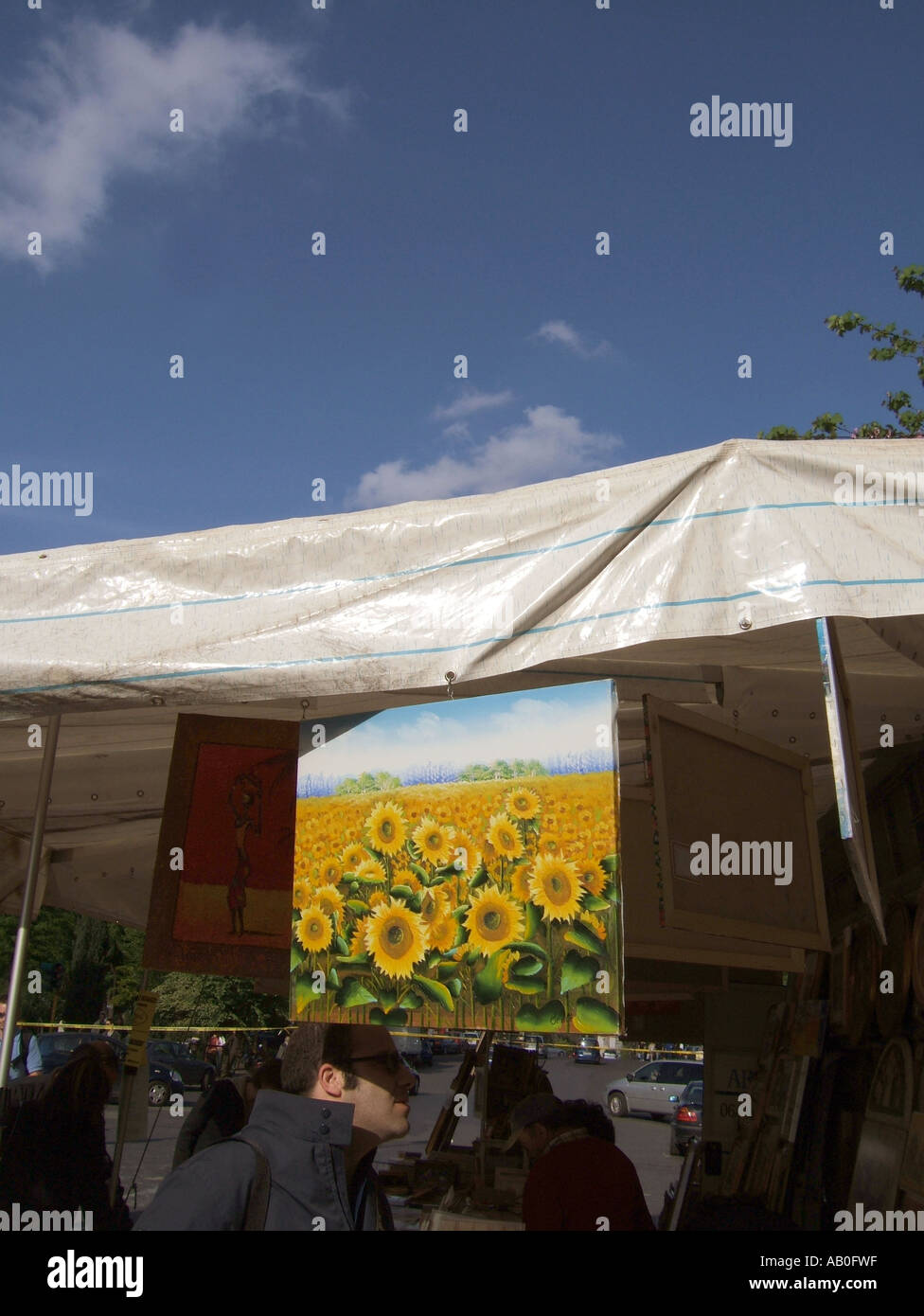 Sonnenblumen Gemälde zum Verkauf auf Markt Stockfoto