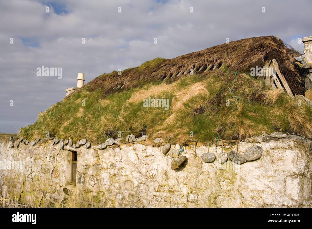 UK Schottland Western Isles Outer Hebrides South Uist Howmore verfallenden Whitehouse Stroh Stockfoto