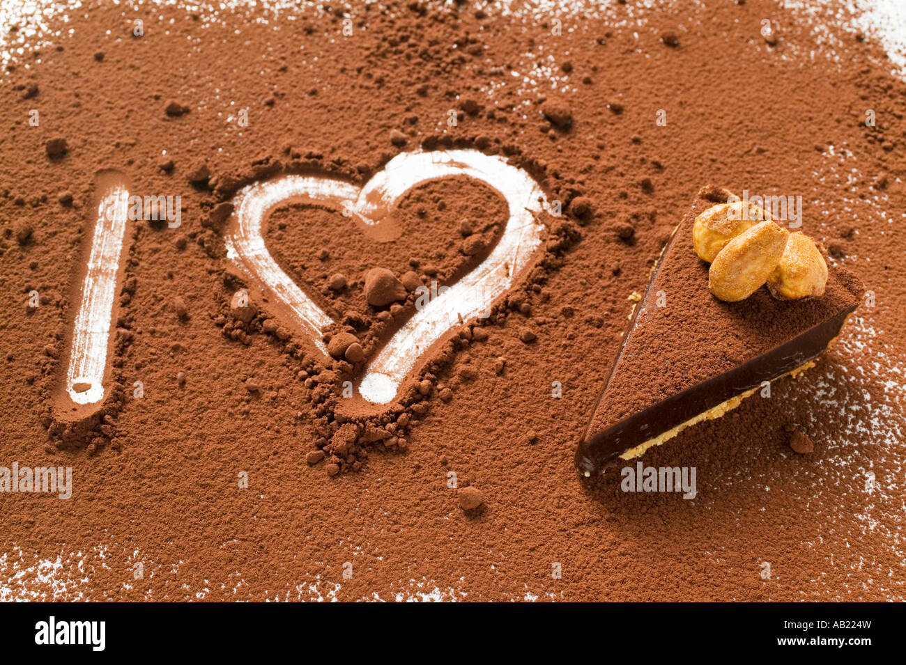 Ich liebe Schokolade Torte symbolisches Bild FoodCollection