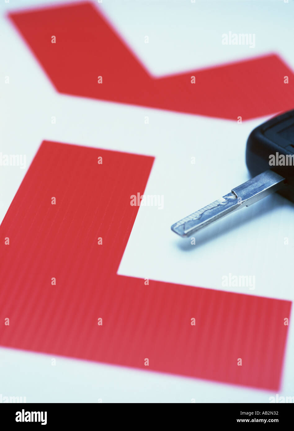 L-Platten und Auto Schlüssel Stockfoto