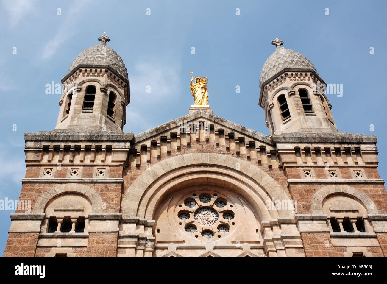 Basilika Notre Dame De La Victoire, SaintRaphaël, Frankreich Stockfotografie Alamy