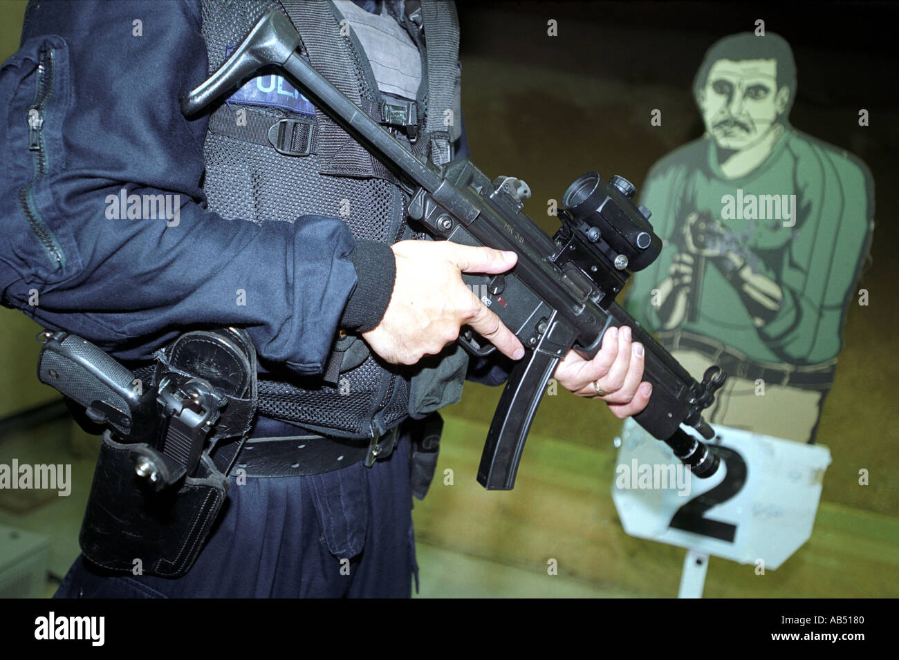 Polizei bewaffnet Response Unit, Großbritannien UK Stockfoto