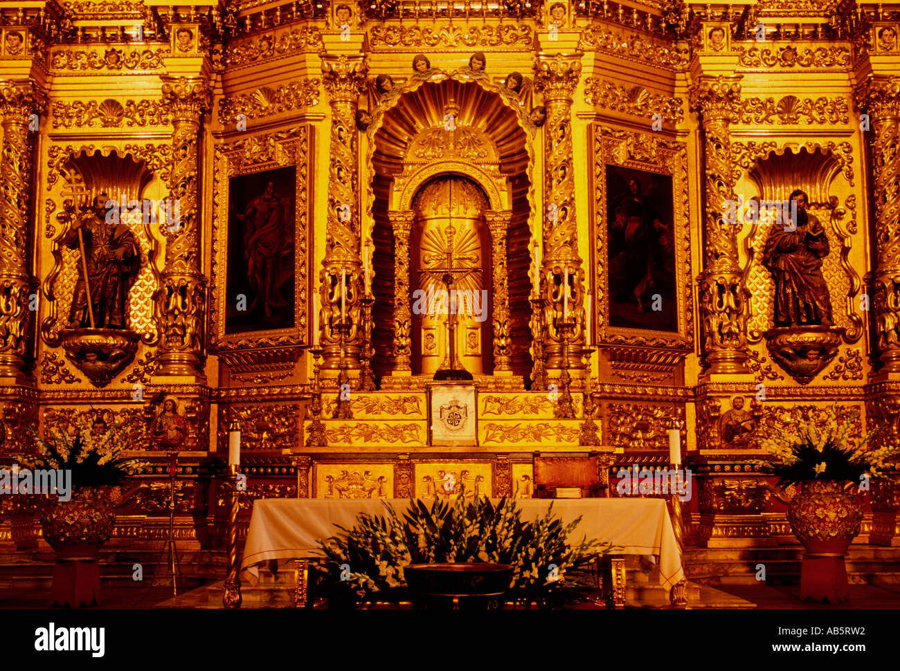 Hochaltar, Santo Domingo de Guzman Kirche, die römisch-katholische ...