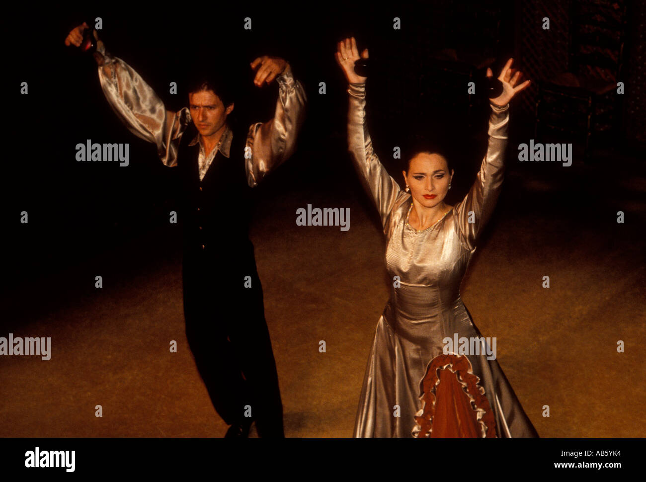 Erwachsene Frau, erwachsener Mann, paar, Flamenco-Tänzer, El Patio Sevillano, Sevilla, Provinz Sevilla, Spanien Stockfoto