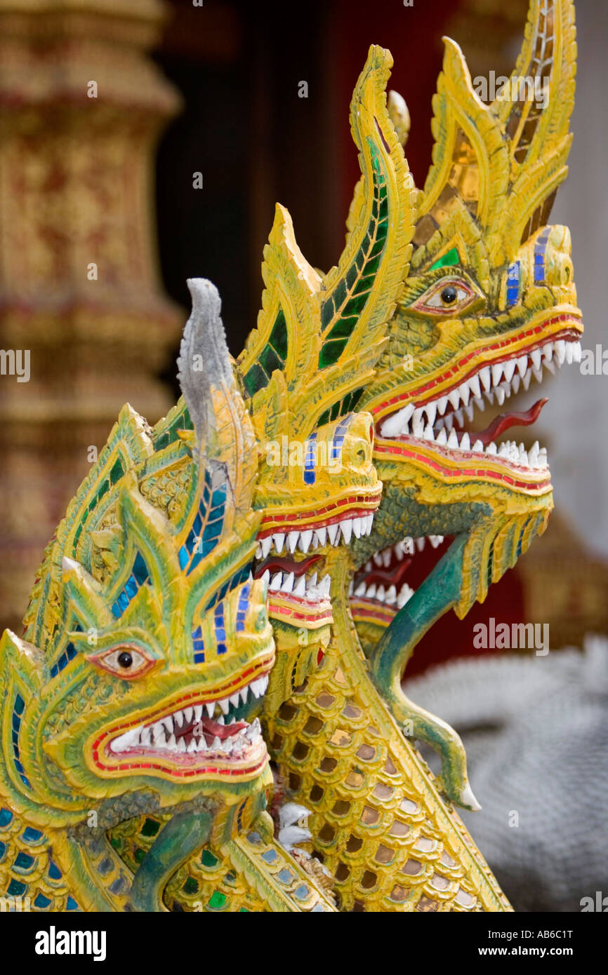 Drei Tempel Drache leitet Chiang Mai Thailand Stockfoto