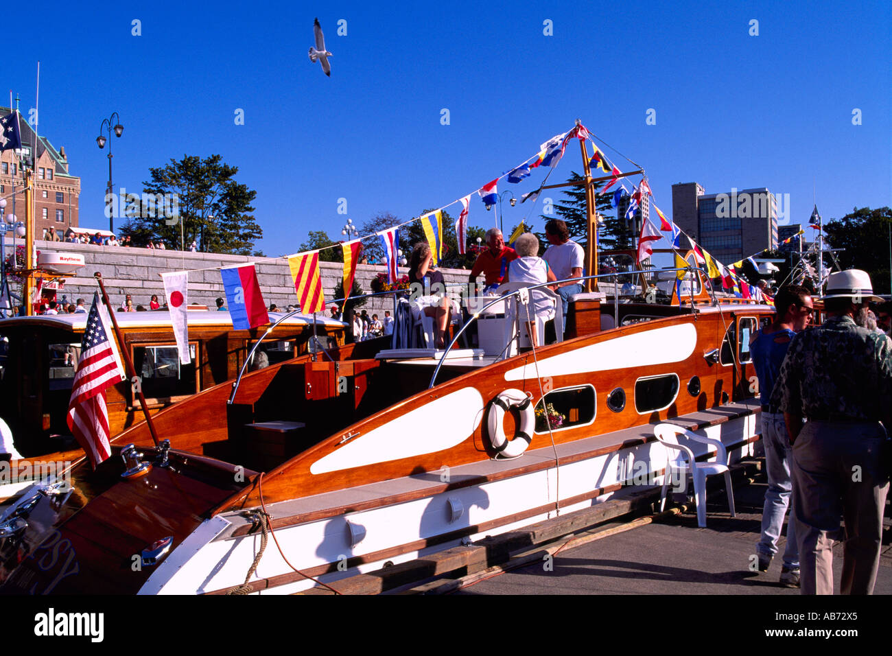 Victoria, BC, Britisch-Kolumbien, Kanada - Sportboote im Innenhafen angedockt Stockfoto
