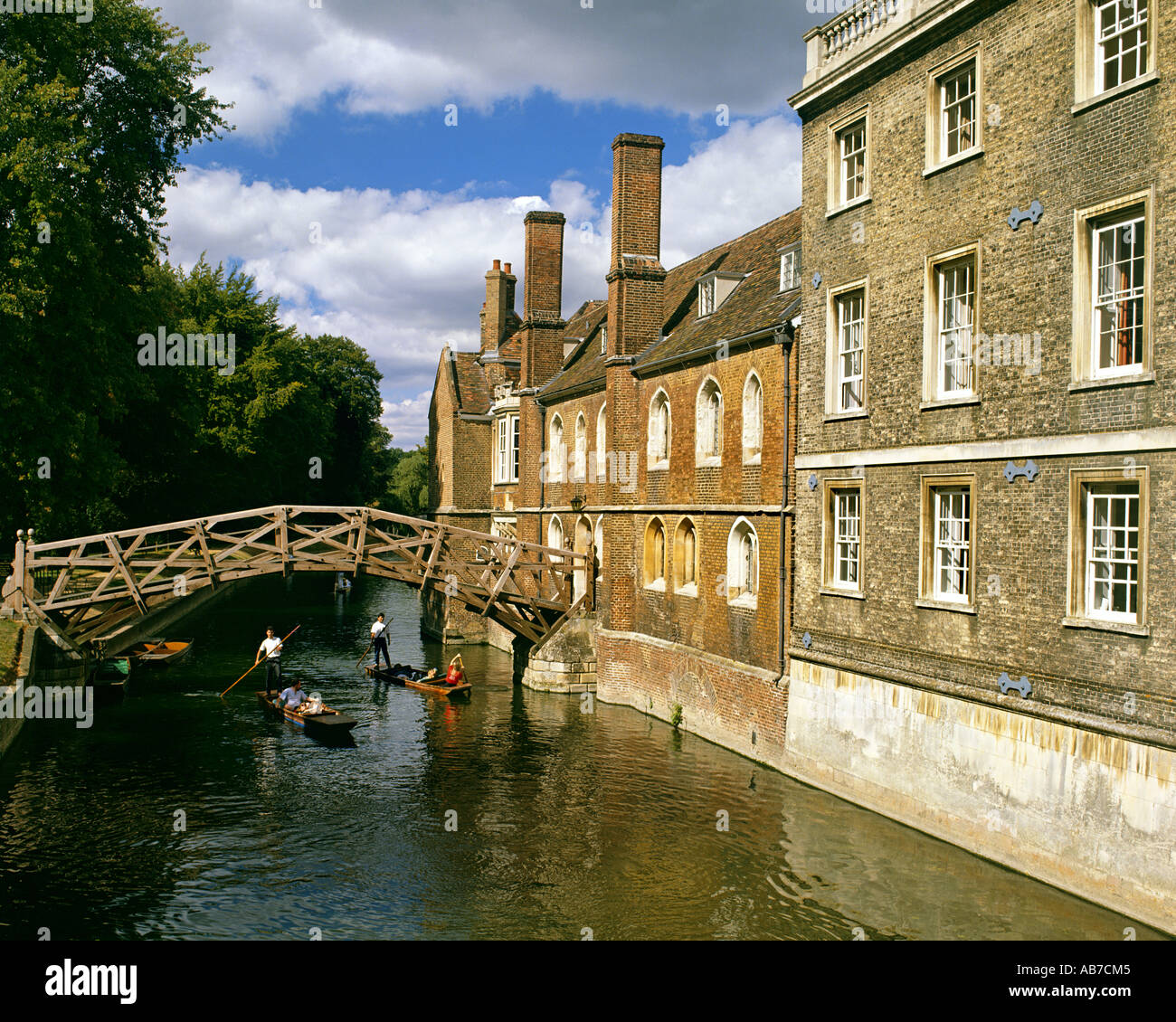GB - CAMBRIDGESHIRE: Mathematische Brücke am Queens College in Cambridge Stockfoto