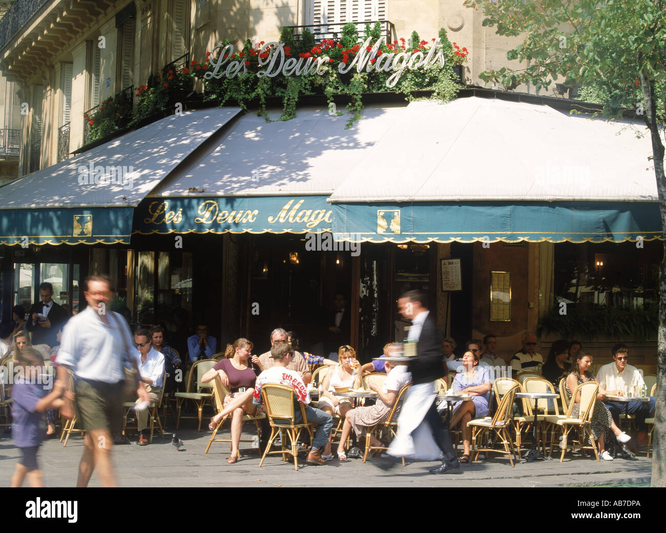 Café Les Deux Magots auf St. Germain Paris Rive Gauche Stockfoto