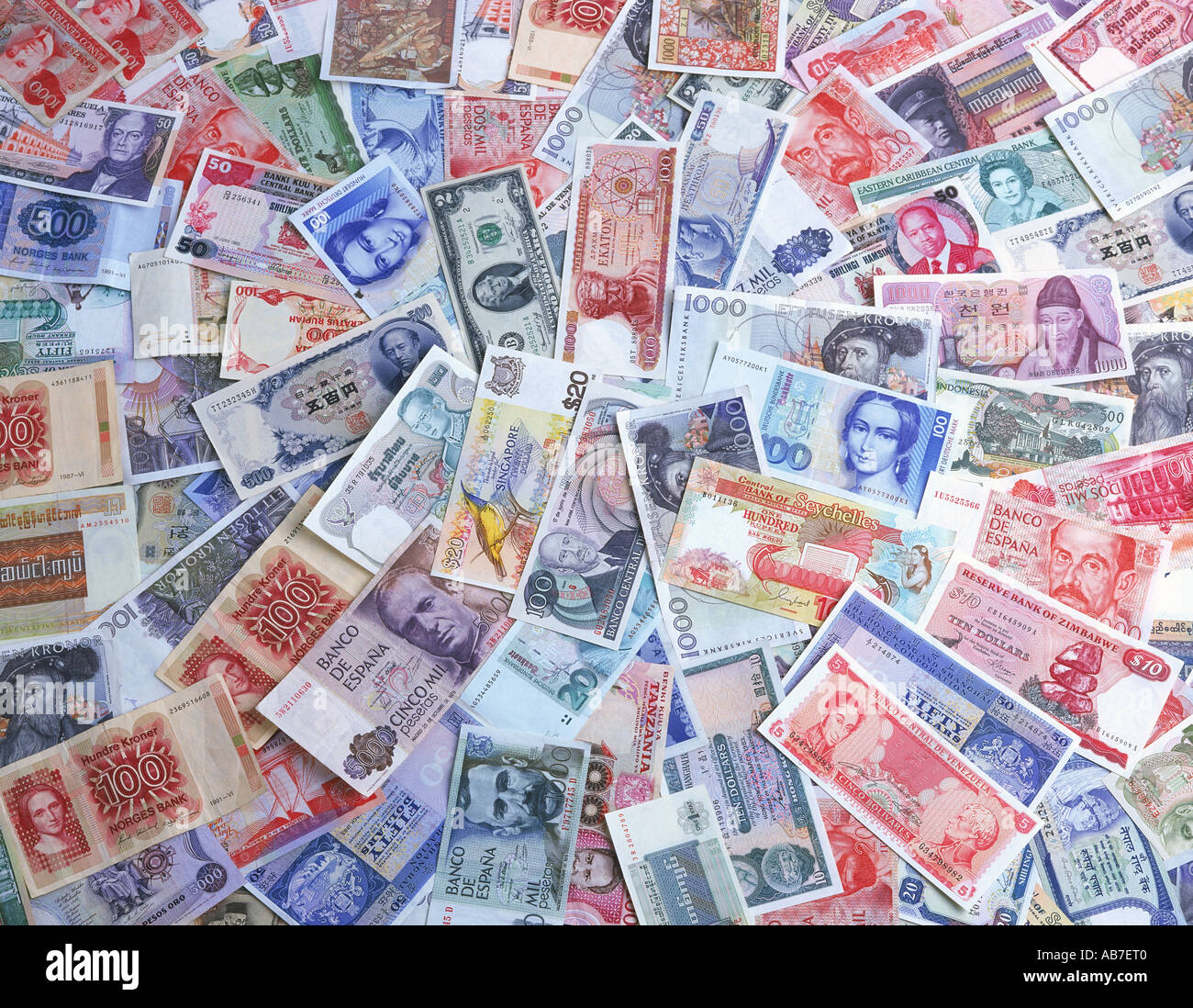 Sammlung von Banknoten aus verschiedenen Ländern Stockfoto