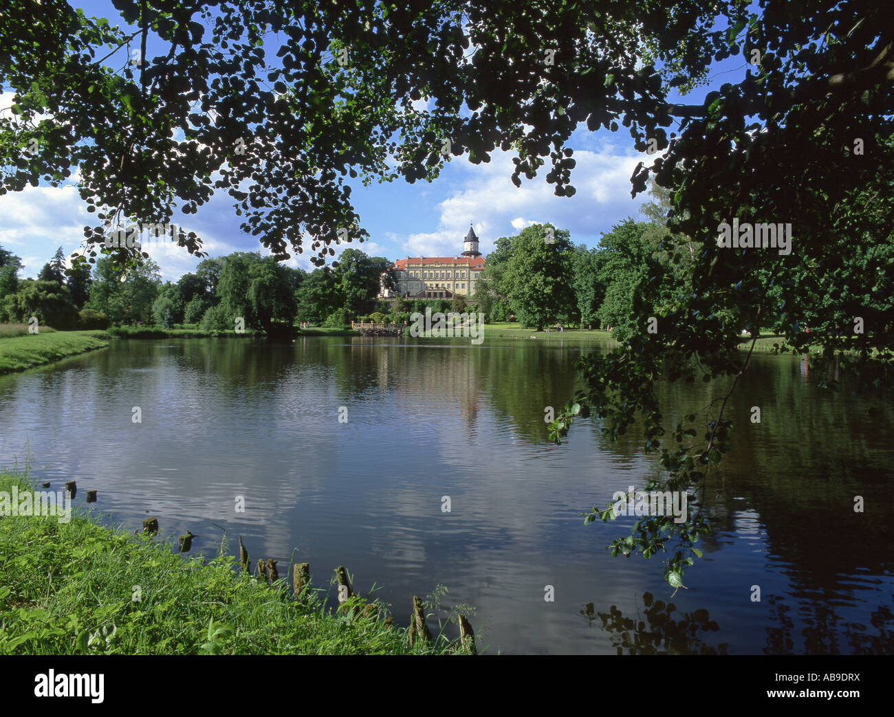 Schlosspark wiesenburg Fotos und Bildmaterial in hoher Auflösung Alamy