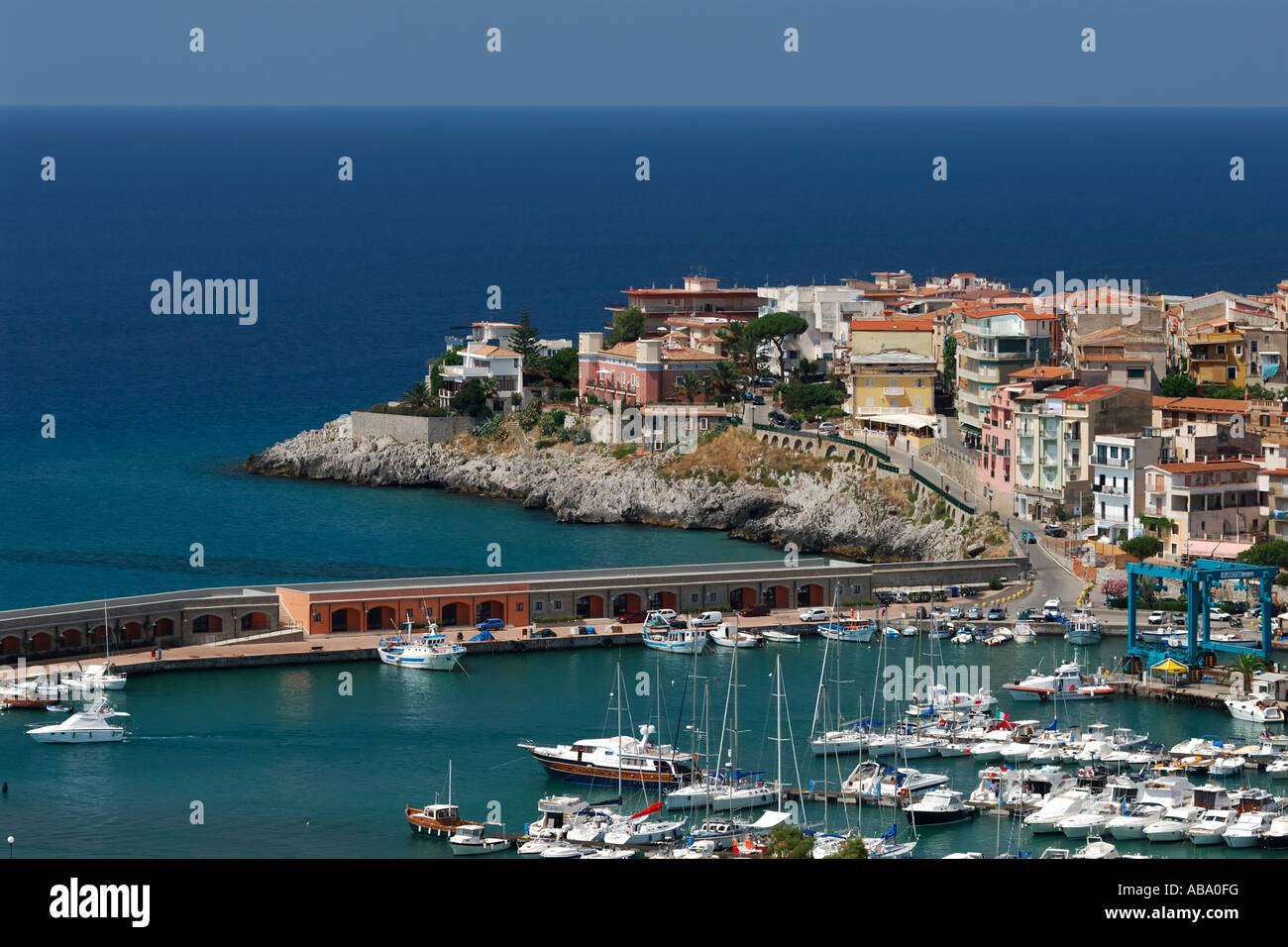 Cilento Italien die kleine Küstenstadt Stadt von Marina di Camerota Stockfoto