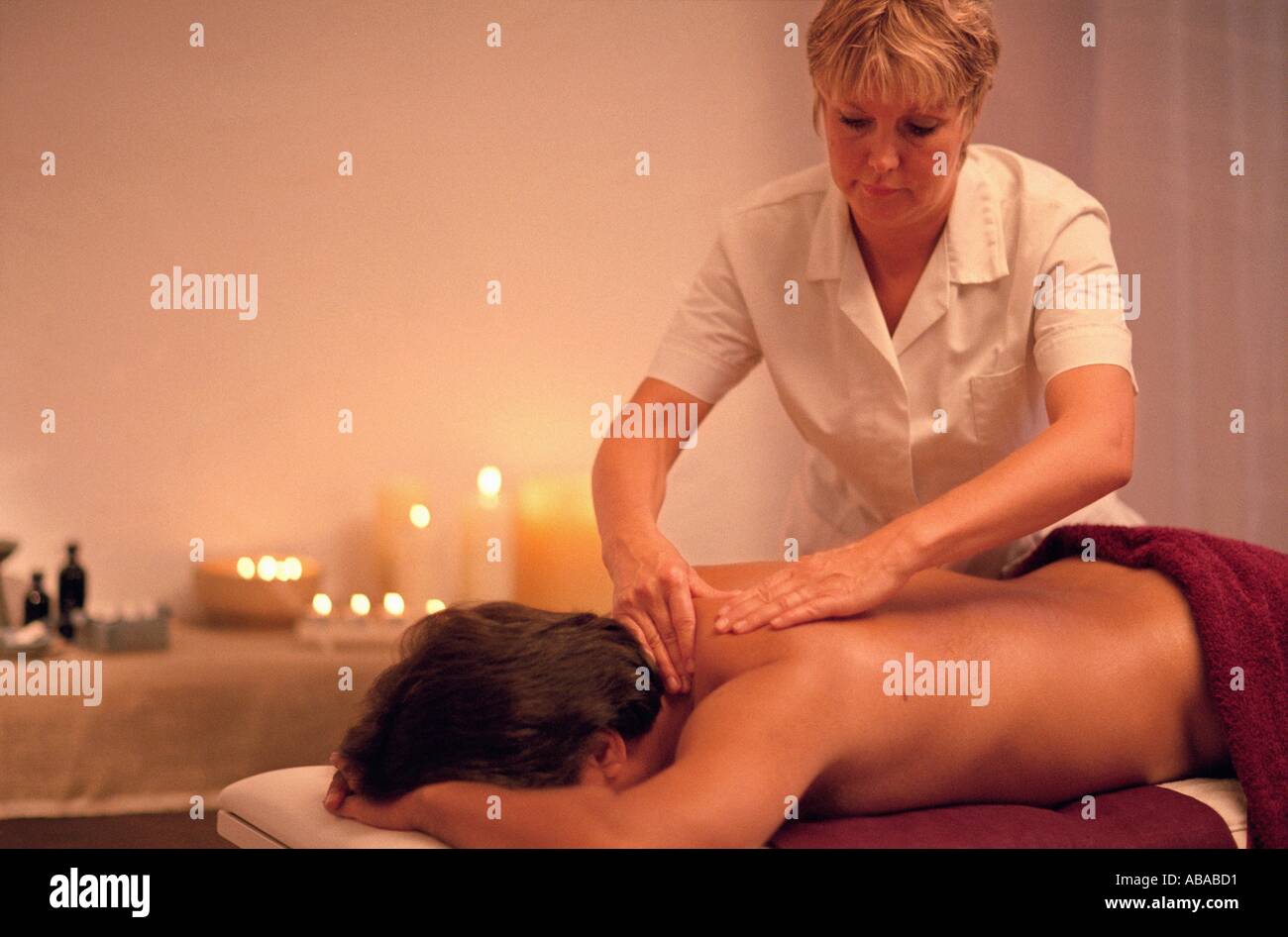 Aromatherapie-massage Stockfoto
