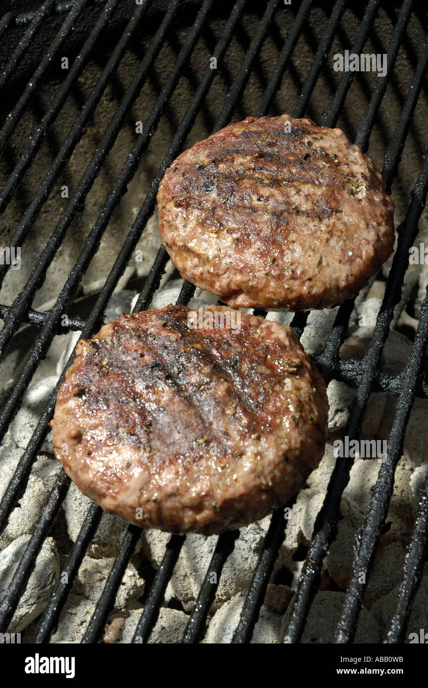 Warmes Chargrilled Burger Stockfoto