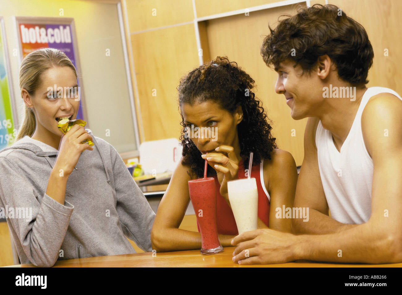 Leute in der Bar Stockfoto