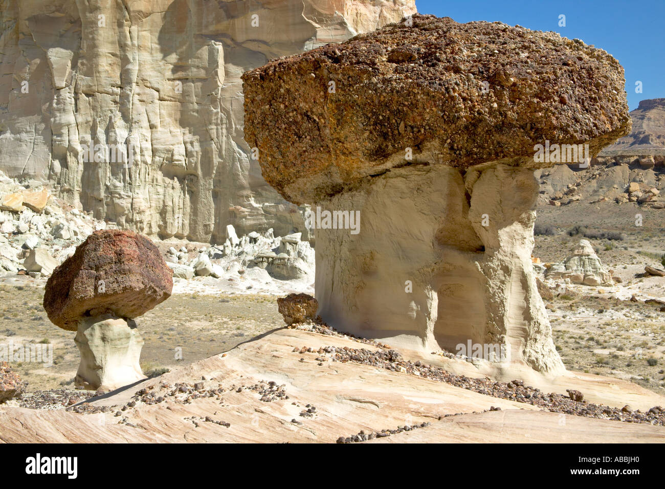 Türme des Schweigens im Tal der weißen Geister entlang Wahweap Wash in der Nähe von Page Arizona USA Stockfoto