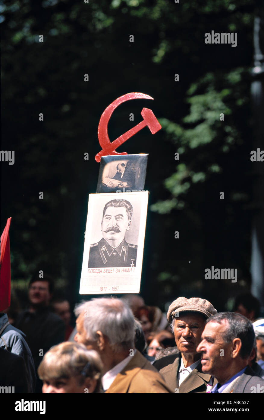 Pro kommunistische Demonstranten, Moskau, Russland Stockfoto