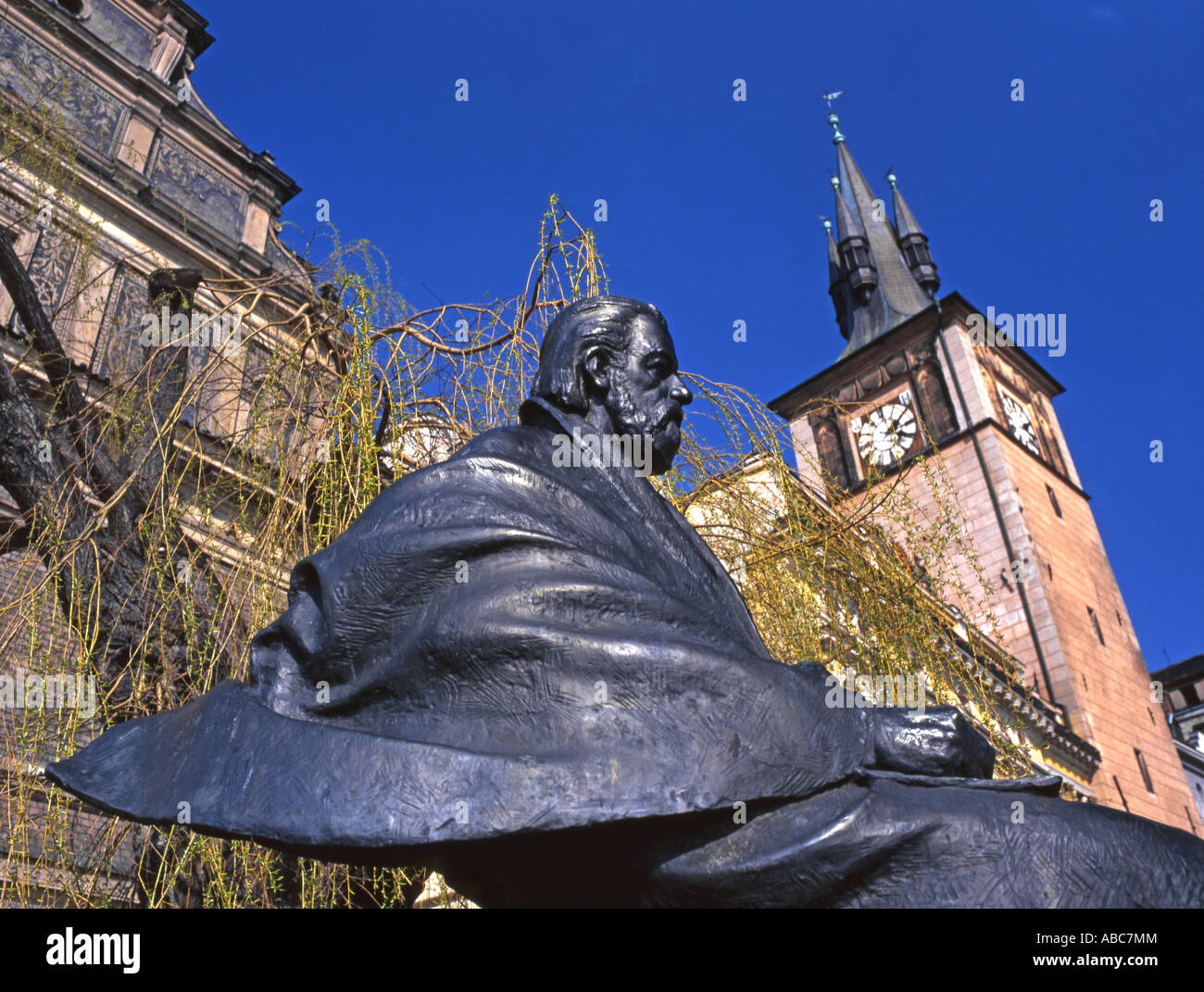 Prag, Tschechische Republik. Statue von Bedrich Smetana (Komponist, 1824-84) außerhalb Smetana Museum Stockfoto