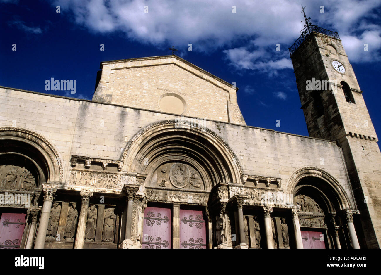 Saint gilles gard Fotos und Bildmaterial in hoher Auflösung Alamy