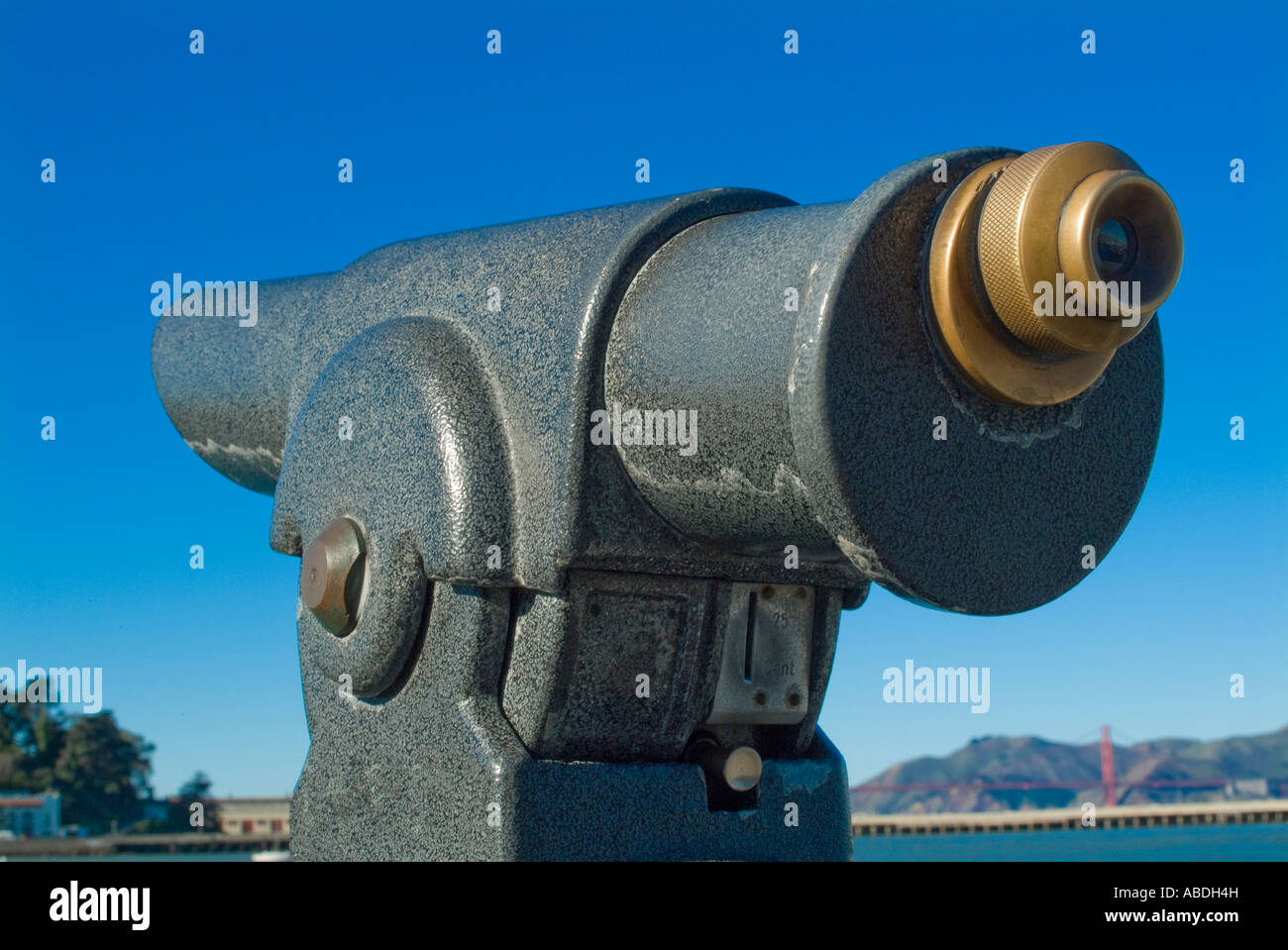 Metall Optik Fernglas für Touristen anzeigen Stockfoto