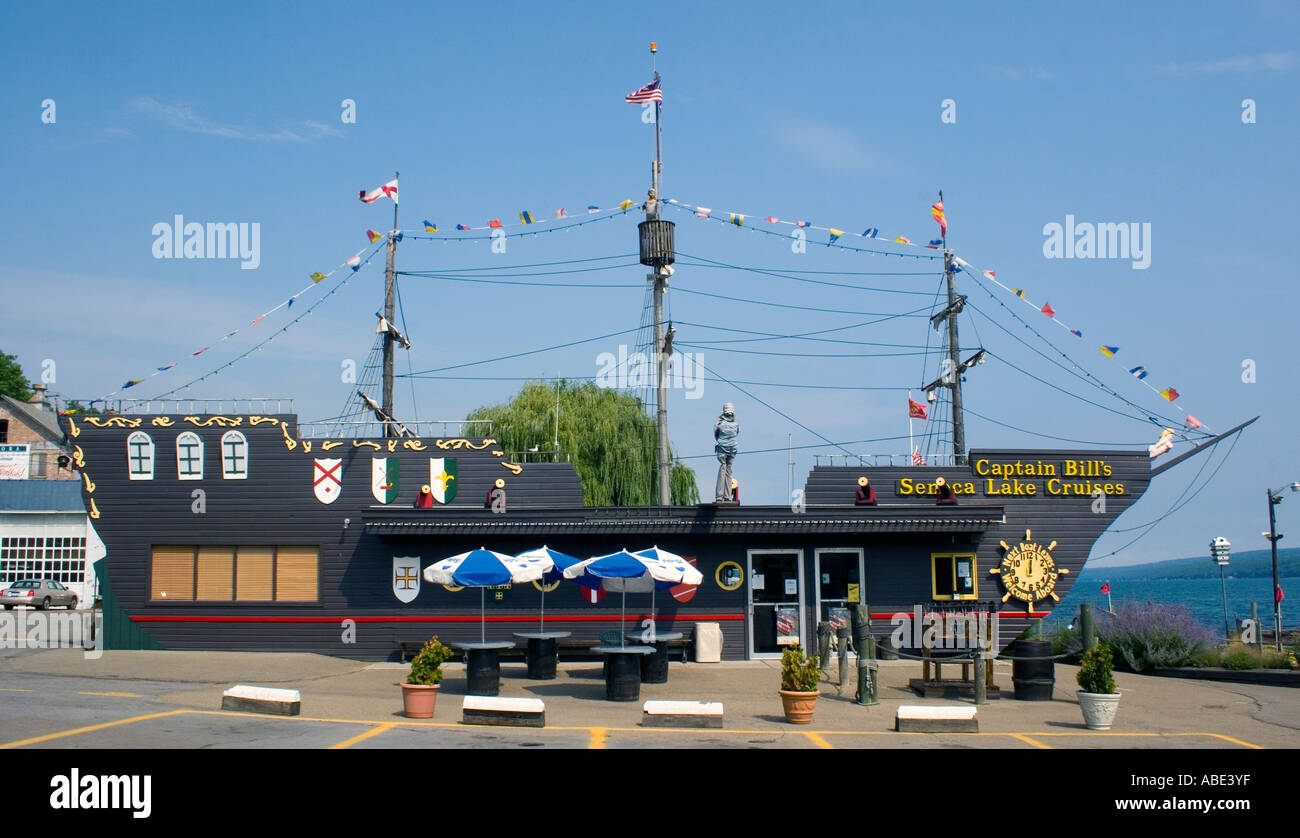 Piratenschiff für Captain Bill s See Kreuzfahrten in Watkins Glens New York Stockfoto