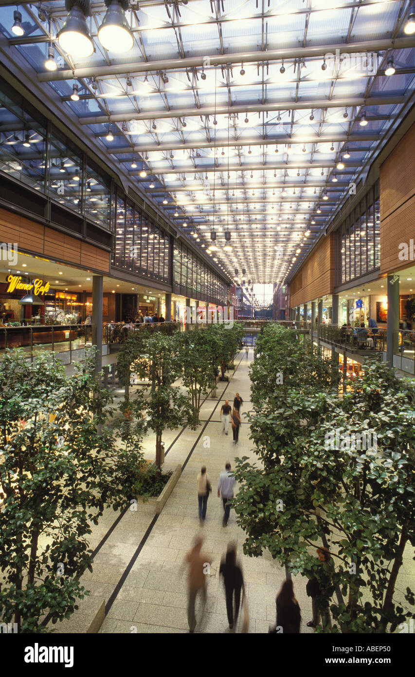 DaimlerChrysler Einkaufspassage am Potsdamer Platz, Berlin Deutschland Stockfoto