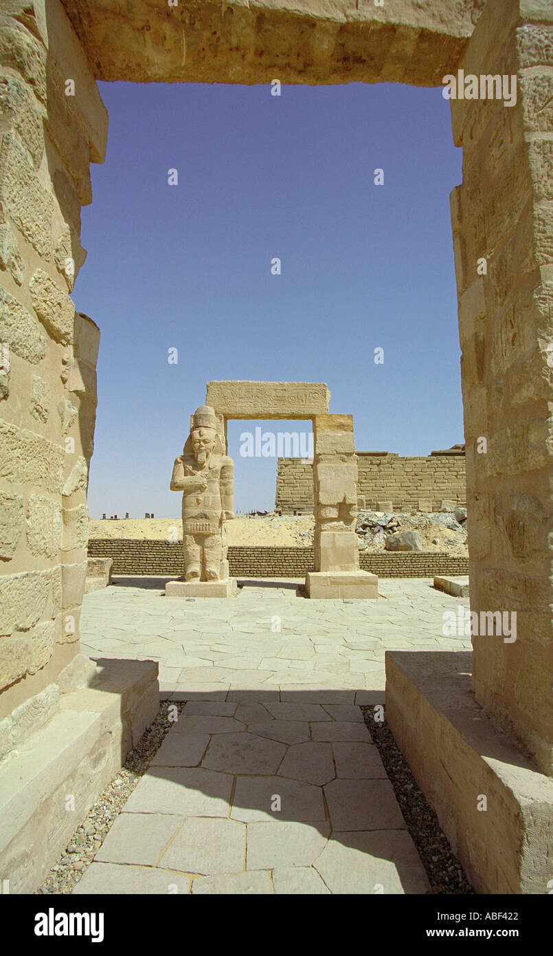 Gref-Hussein-Tempel. Am neuen Kalabscha, da es von den Fluten des Nasser-Sees verschoben wurde. Stockfoto