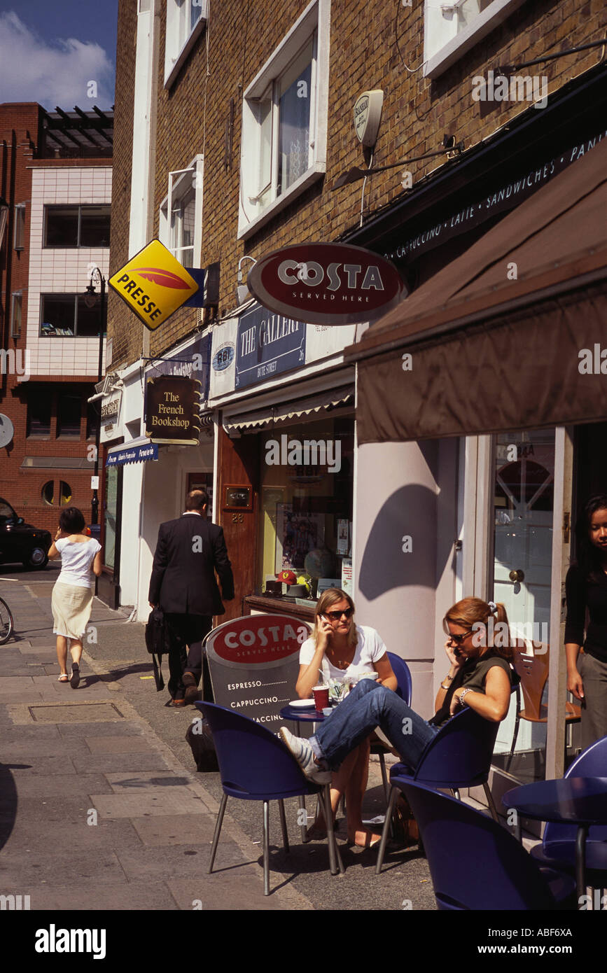 Cafe im Bute Street South Kensington London SW7 England Großbritannien uk United kingdom Stockfoto