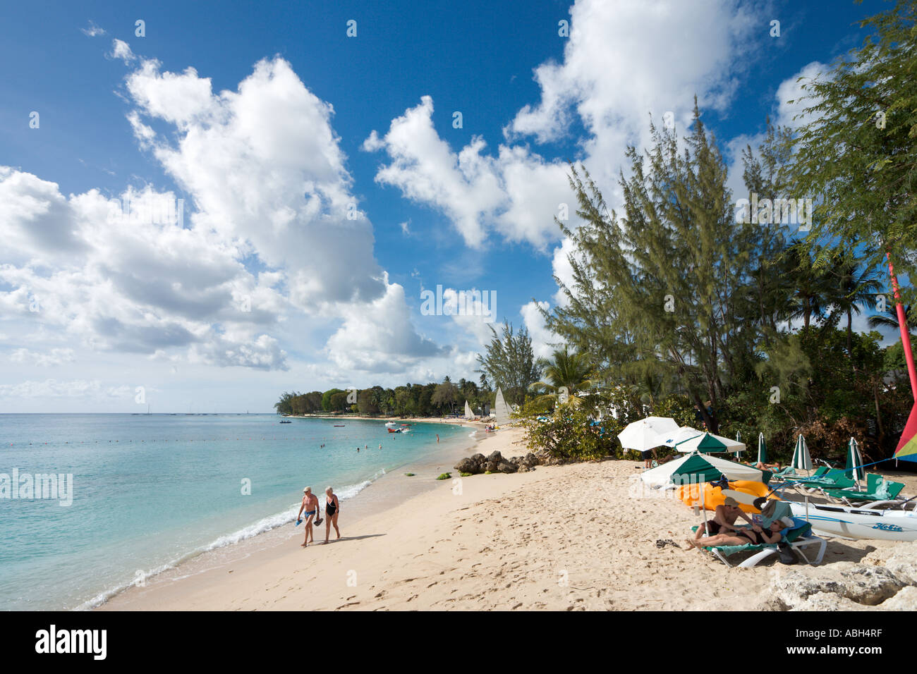 Strand in der Nähe von Mango Bay Hotel, Westküste, Barbados, kleine Antillen, West Indies, Karibik Stockfoto