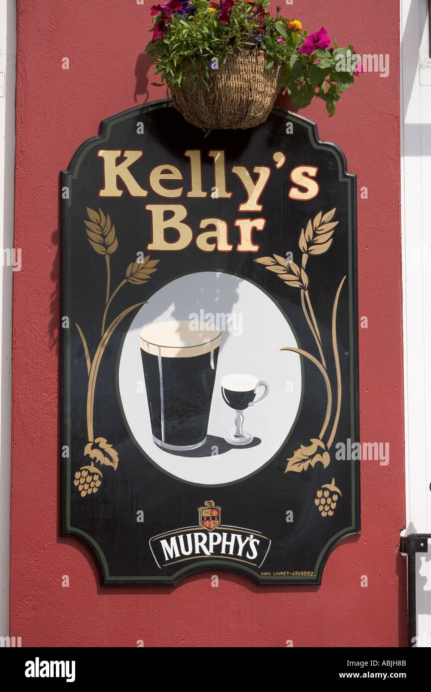Kellys Bar Bier Werbung Cobh Cork Irland Stockfoto