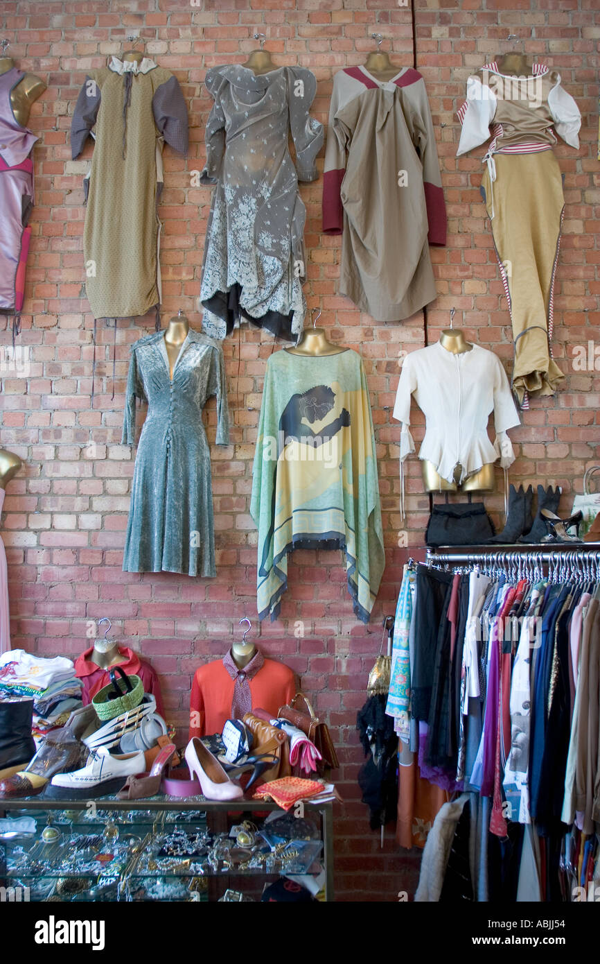 Rellik Vintage Kleidung Shop Golborne Road London England UK Stockfoto