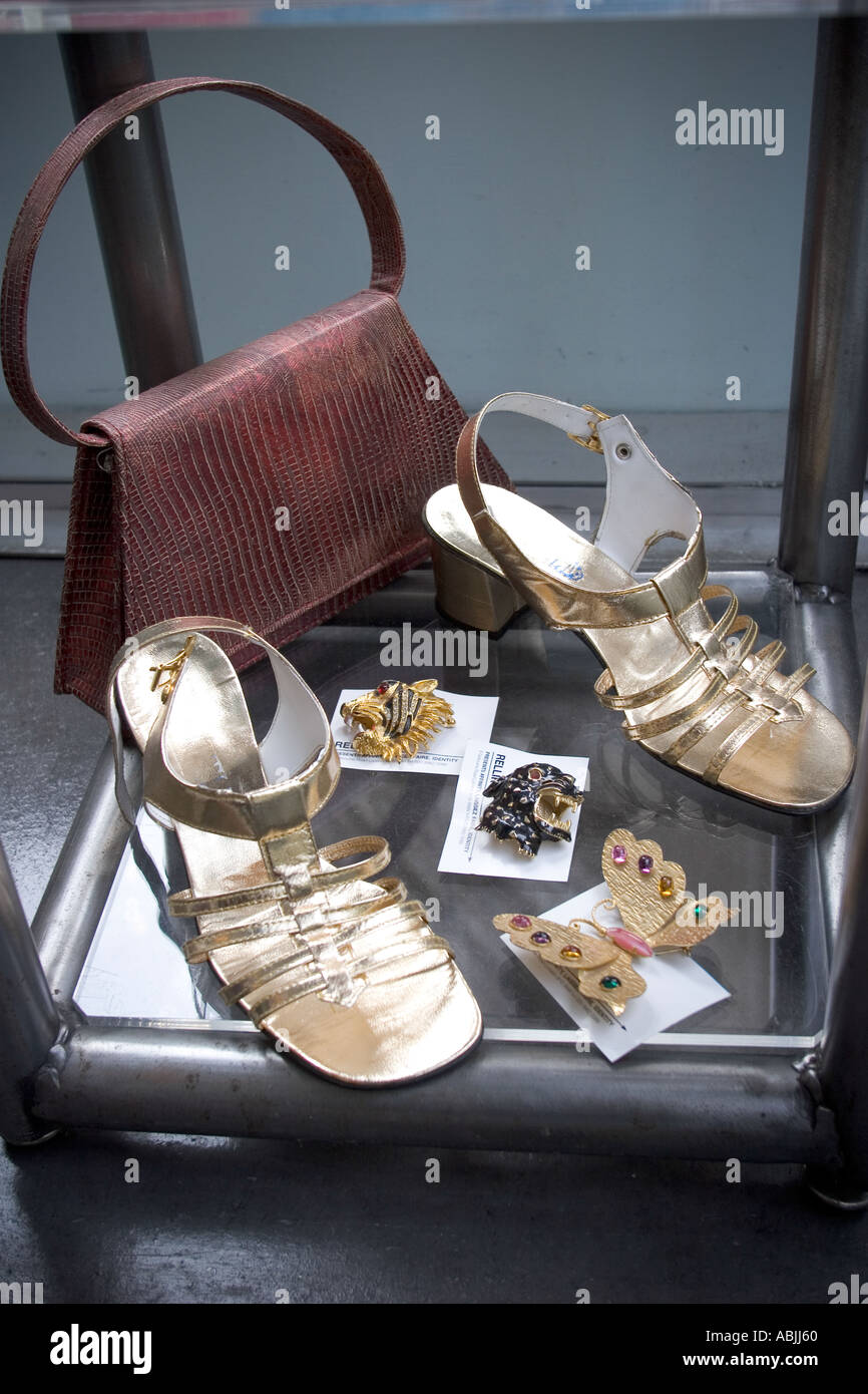 Rellik Vintage Kleidung Shop Golborne Road London Stockfoto