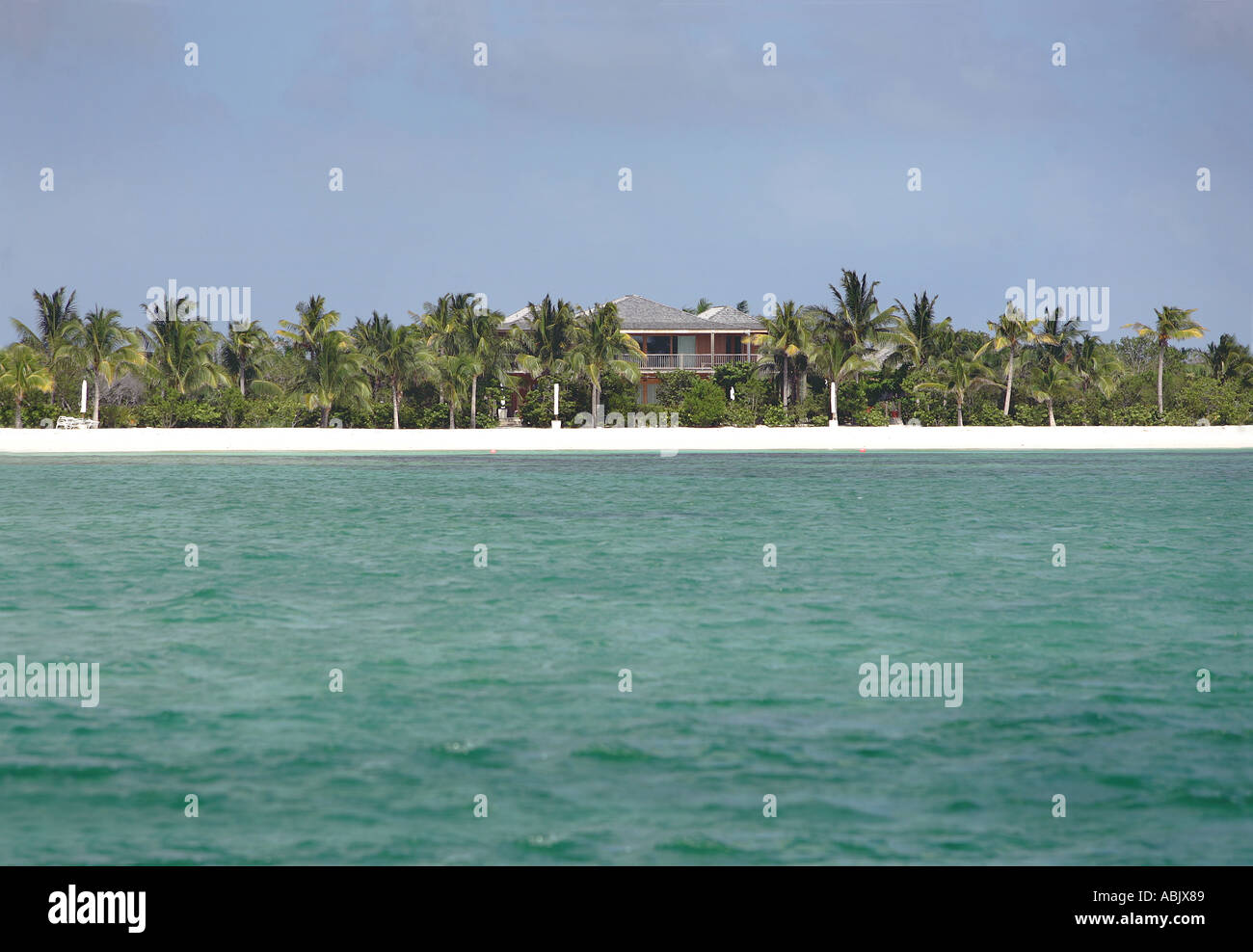 Bruce Willis s zwei stöckiges Haus auf Parrot Cay in der Turks And Caicos Islands Stockfoto