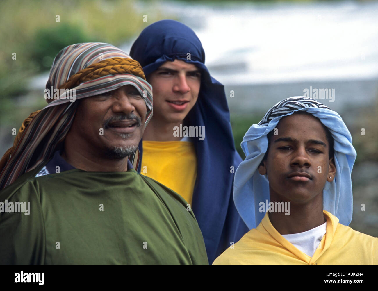 traditionell kostümierten Männer während religiöse Zusammenkunft in St. George, Bermuda Stockfoto