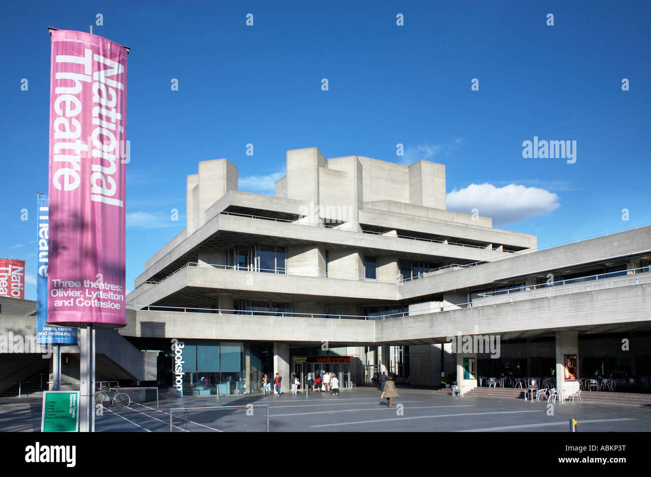 Das Nationaltheater Gebäude in London UK Stockfoto