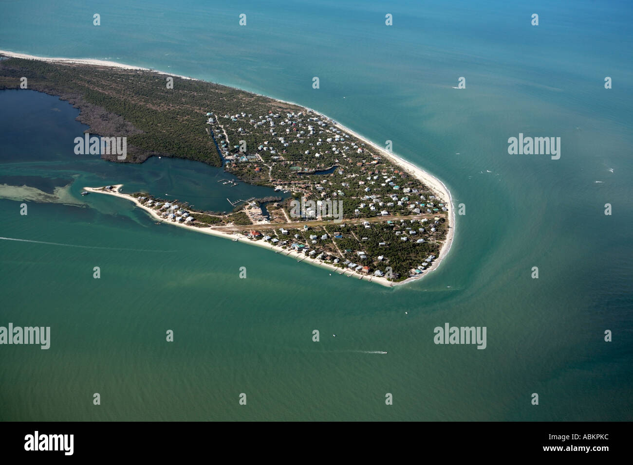 Luftaufnahme von North Captiva Island, Safety Harbor, Foster Bay