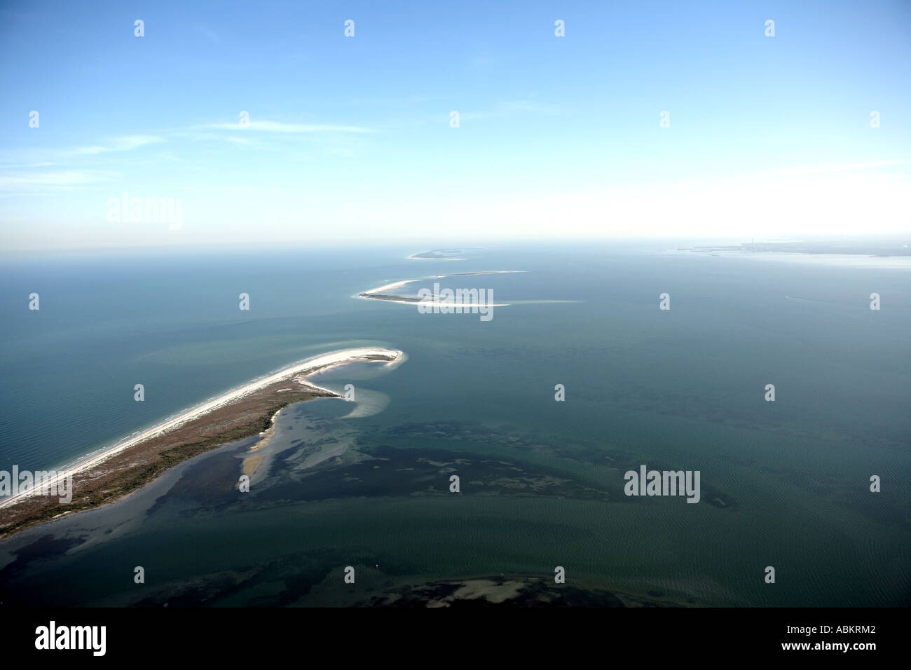 Luftaufnahme von Honeymoon Island Tropical Islands und Sandbank im Golf von Mexiko auf der Westküste von Florida Stockfoto