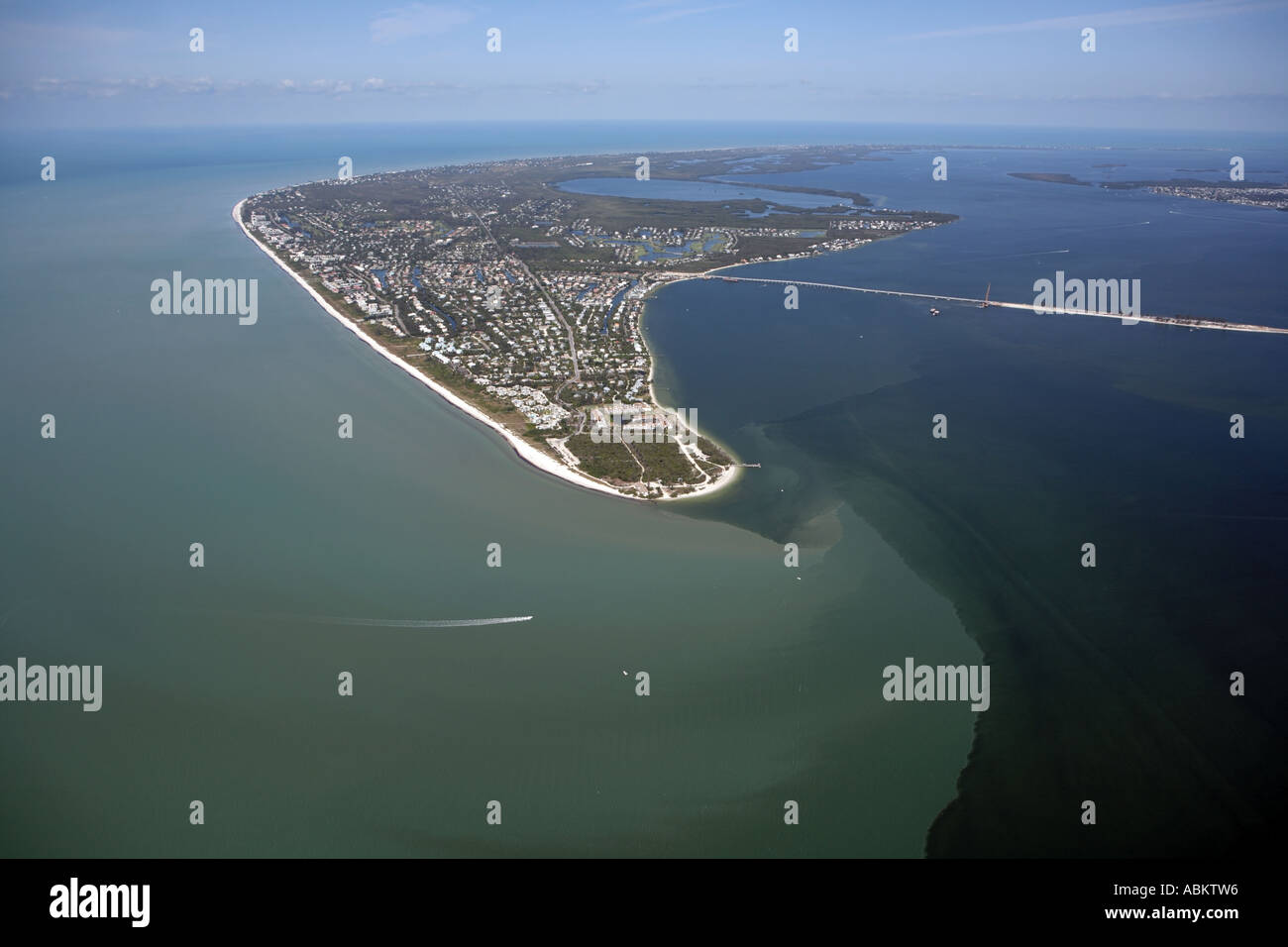 Luftaufnahme von Sanibel Island, San Carlos Bay, Ybel Punkt, Dixie Strand, Lighthouse Point, Shell Island, Tarpon Bay, Florida Stockfoto