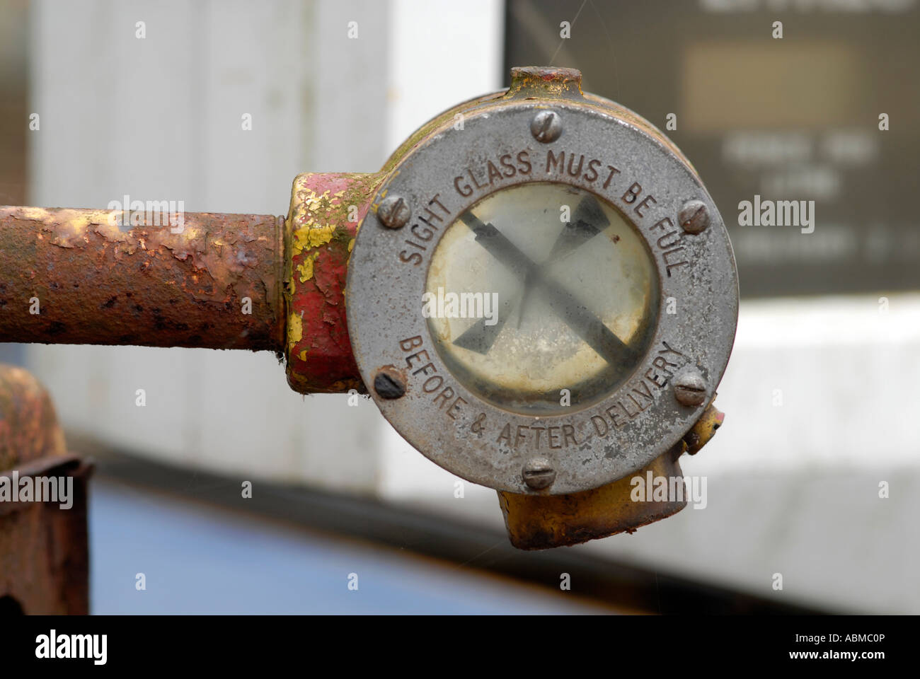 Detail auf stillgelegten Zapfsäule UK Stockfoto