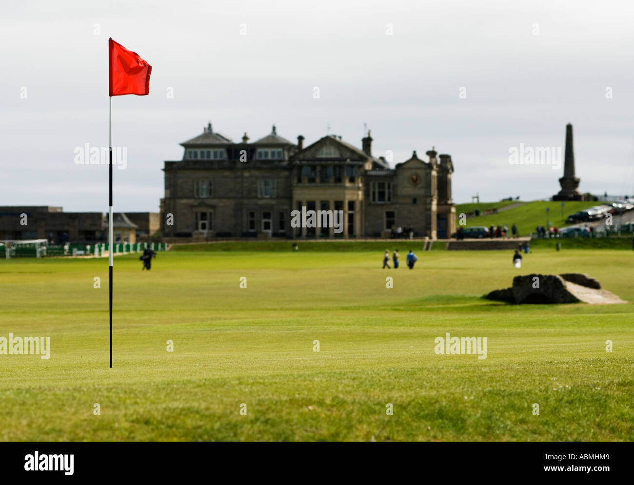 ! 7. Grün auf Old Course St Andrews und Clubhaus des Royal and Ancient Golf Club in Fife Schottland Stockfoto