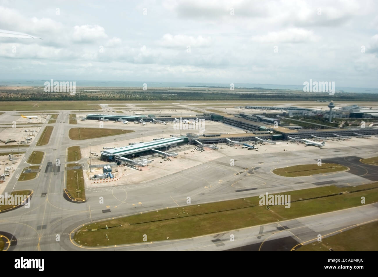 Changi Airport und Küste, Singapur aus der Luft Stockfoto