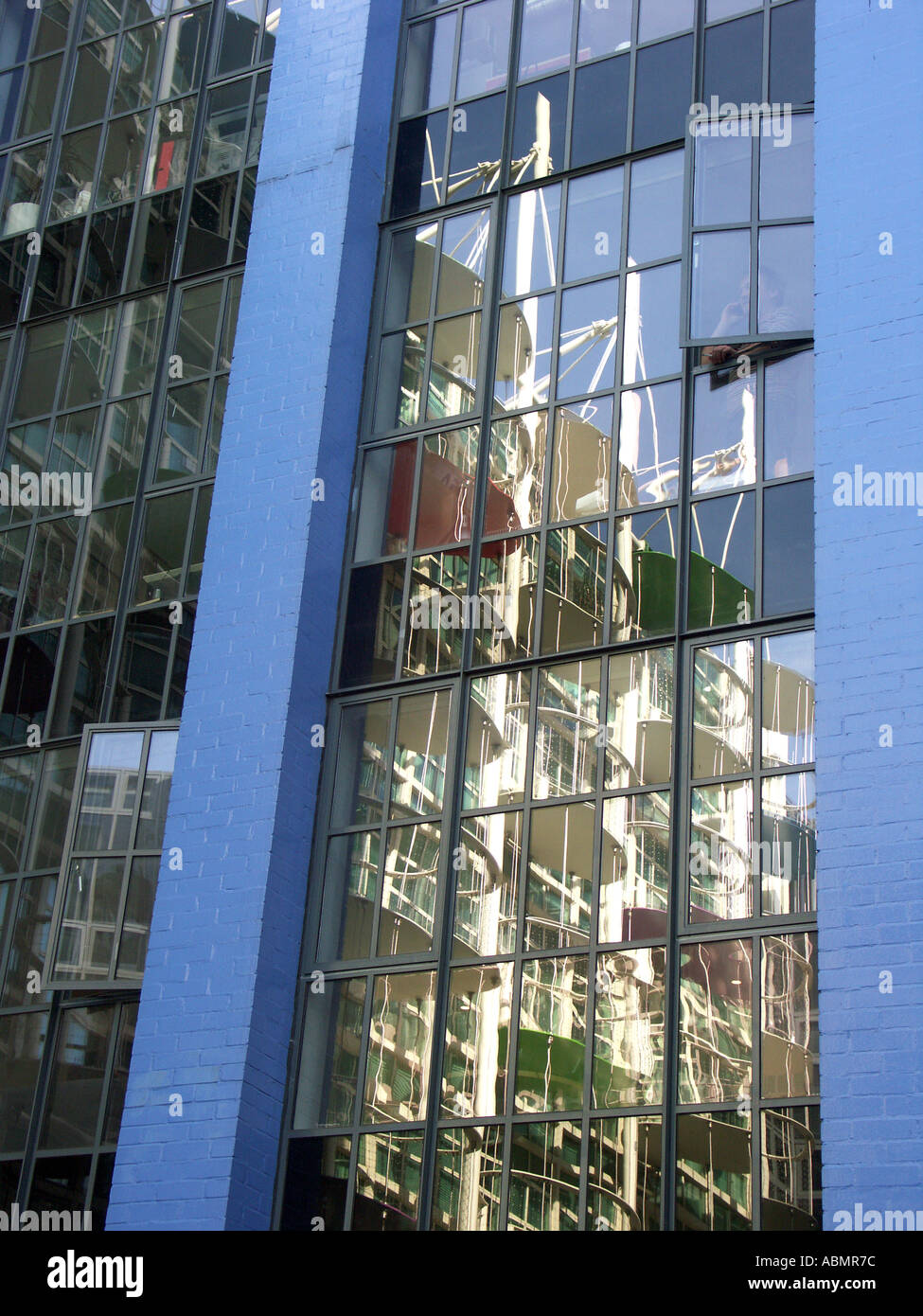 Die Custard Factory in Birmingham Uk ist eine revolutionäre neue Kunst und Medien-Viertel ist es ein 5 Hektar großen böhmischen Innenstadt Zentrum der cr Stockfoto